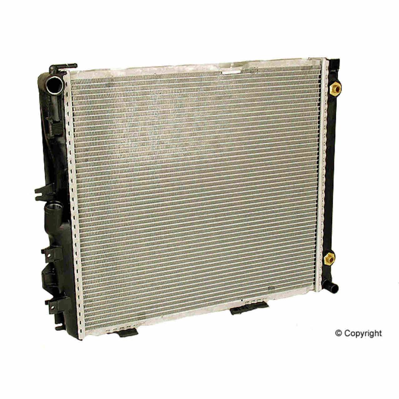 Mercedes Radiator - Behr 376712421